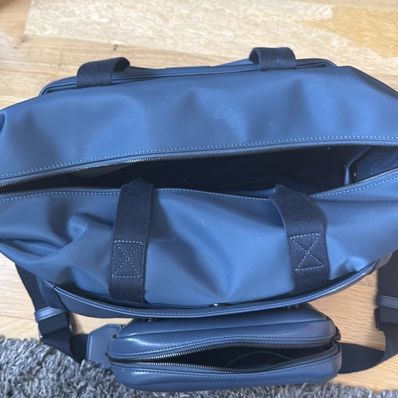 Monos Metro Duffel (Oxford Blue) - Picture 3 of 11